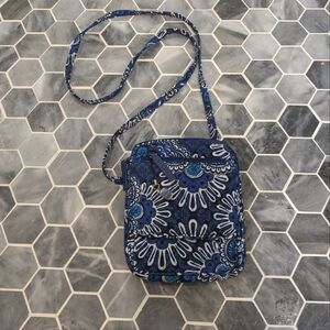 Vera Bradley Blue Quilted Floral Small Hipster Crossbody Purse Bag